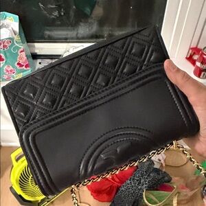 Black Quilted Chain Strap Women's Shoulder Bag